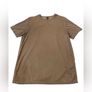 Lululemon Fundamental Tee